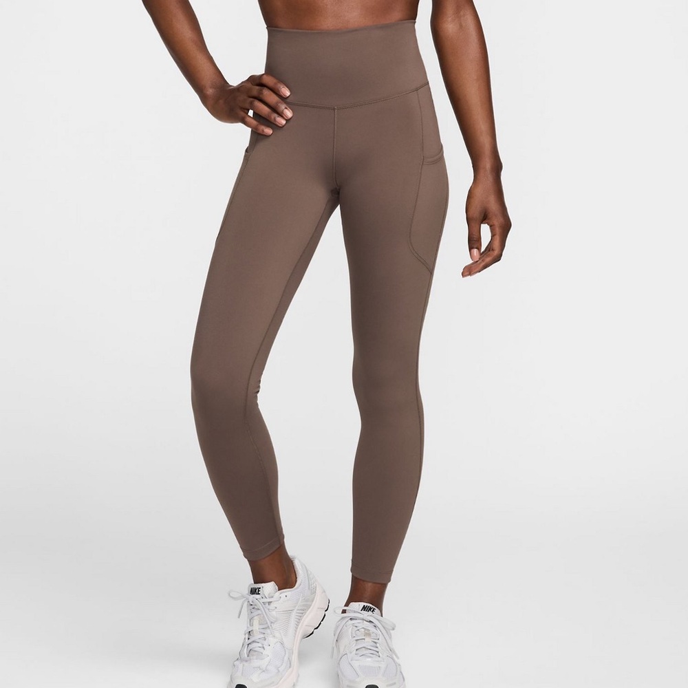NWT- Women's Nike One Pocketed High-Waisted 7/8 Ankle Leggings. Size XL